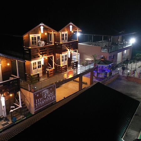 Coastal Bay Inn Alībāg Eksteriør billede