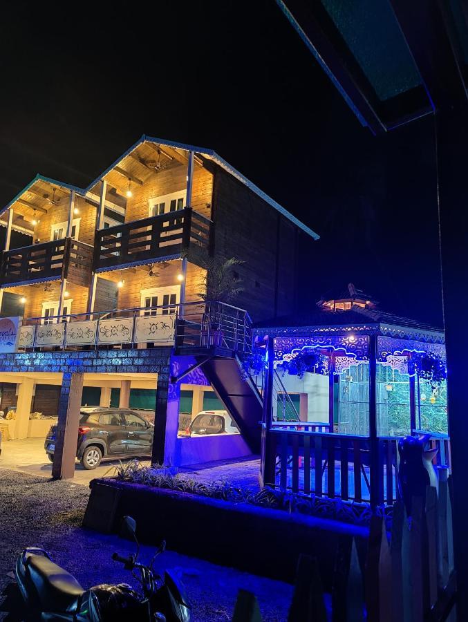 Coastal Bay Inn Alībāg Eksteriør billede
